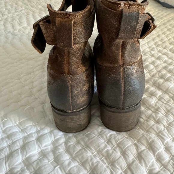 Diba True Distressed Leather Ankle Boots Size 7.5 - Picture 3 of 7